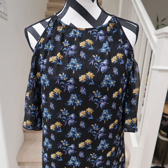 Floral Cold-Shoulder Dress - Picture 2 of 7